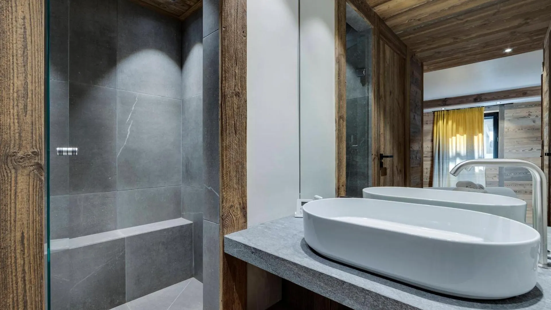 Appartement 95M², Sud-Est, Jacuzzi, Val D'Isere, 4 Suites, Parking, Animaux Ok - Fr-1-567-73 公寓 Val-dʼIsère